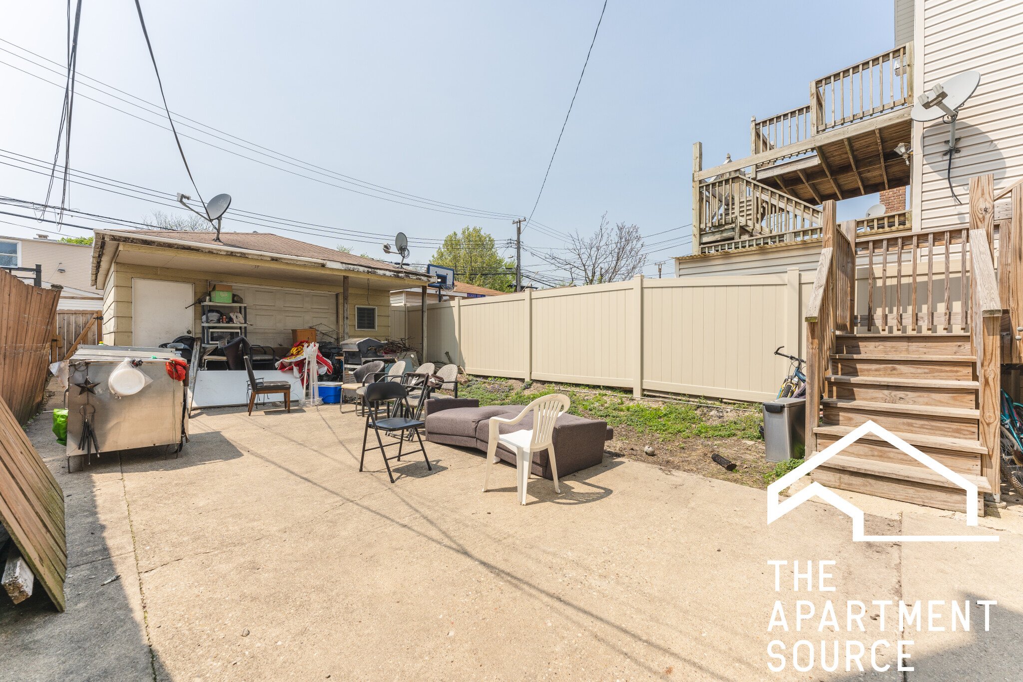 Chicago Apartment: 2026 N. Kedvale #G