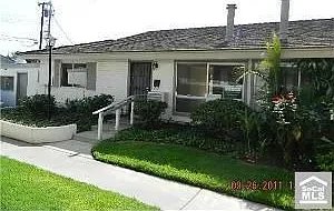 Tustin Condo: 14802 Newport Ave