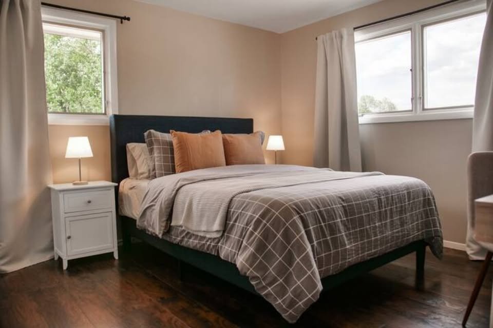 Denver Single Room: 8239 Cherokee Street
