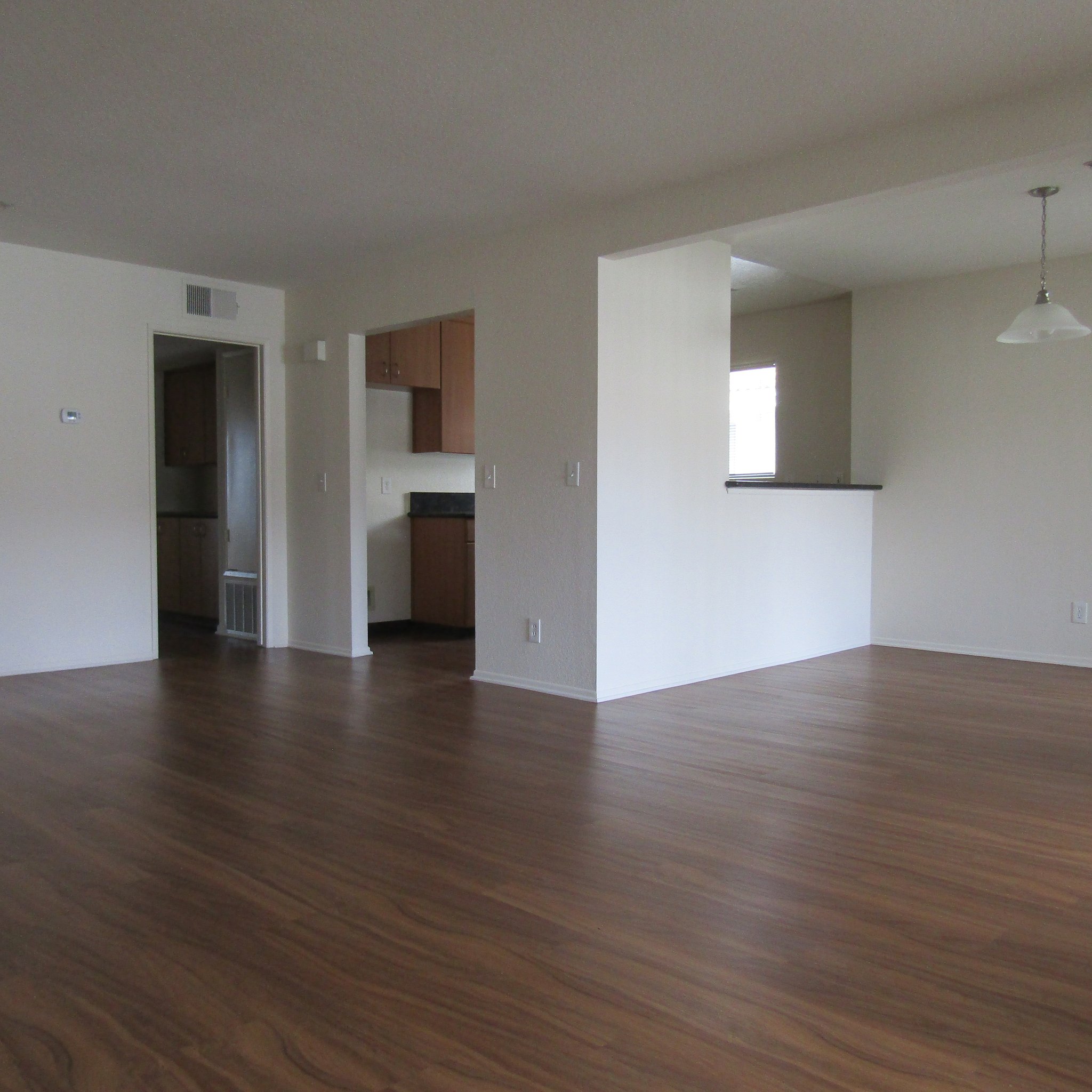 Glendora Apartment: 760 E. Route 66