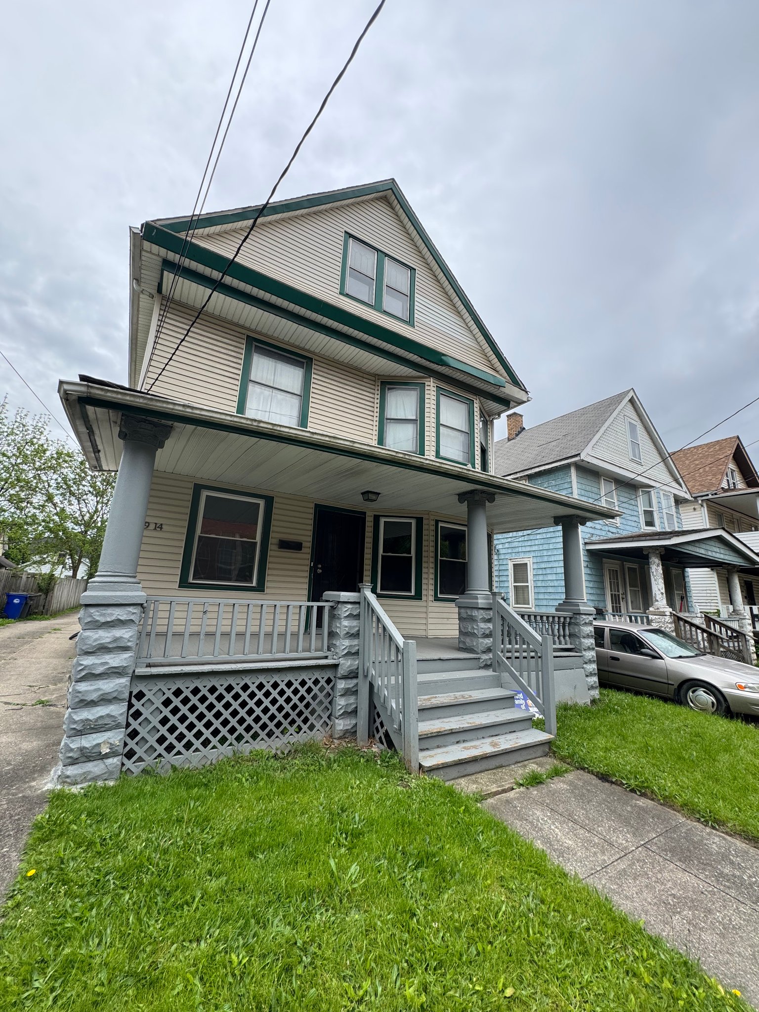 Cleveland Multiplex: 6914 Polonia Ave