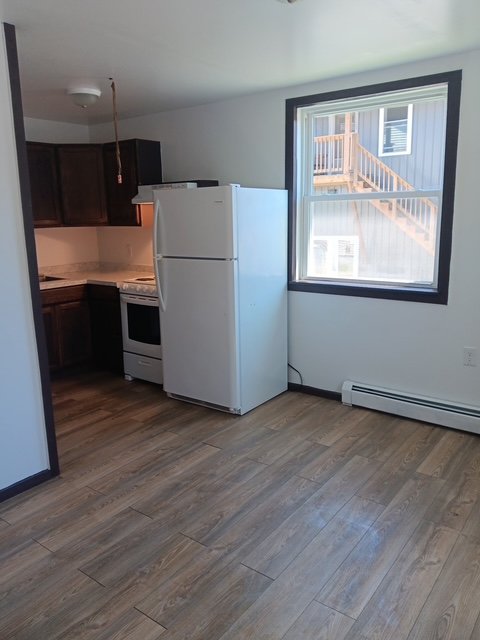 Madawaska Apartment: 357 Main St