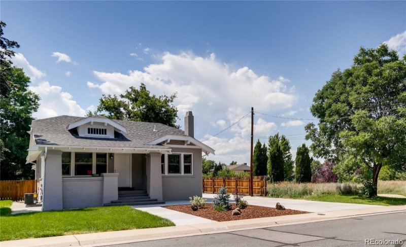 Wheat Ridge House: 3527 Jay Street