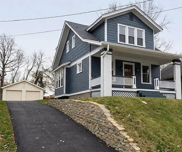 Cincinnati House: 6209 Bramble Ave