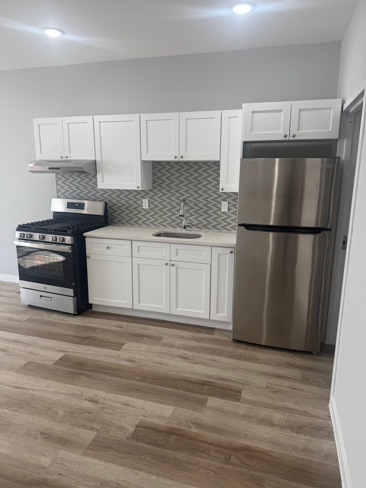 Paterson Apartment: 283-285 Fulton Pl