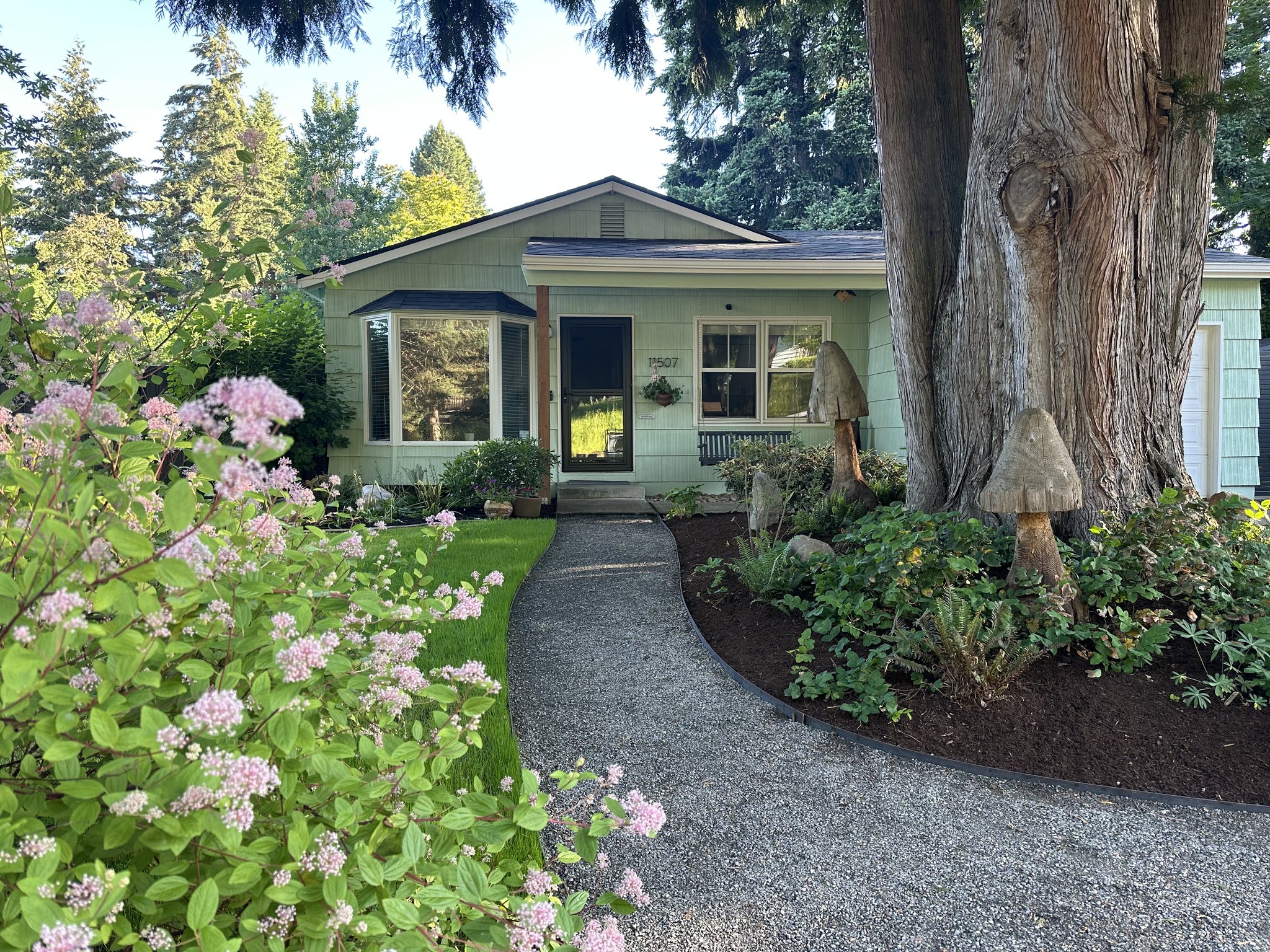 PORTLAND House: 11507 SE Yamhill St