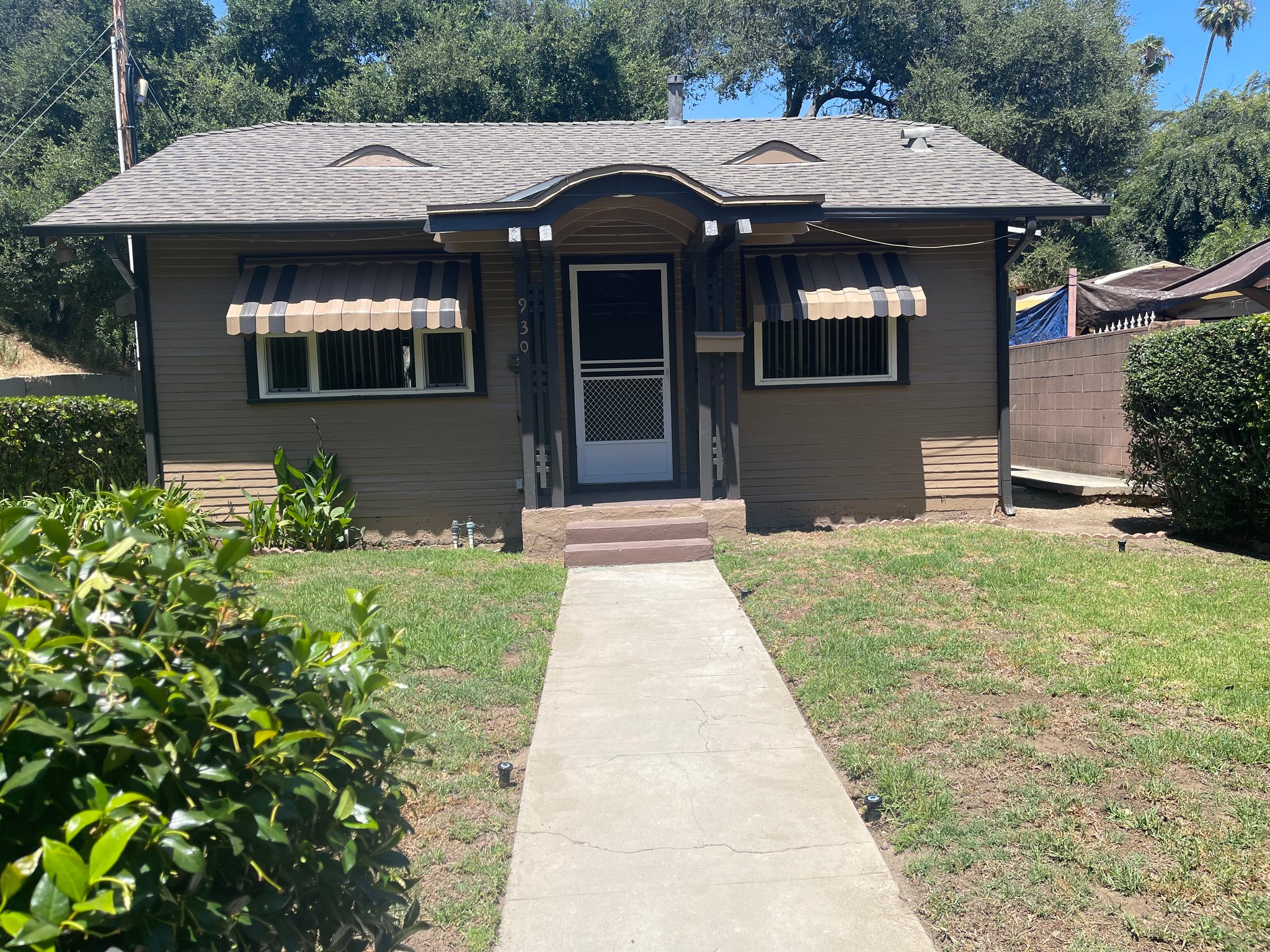 Pasadena House: 930 Lincoln Ave