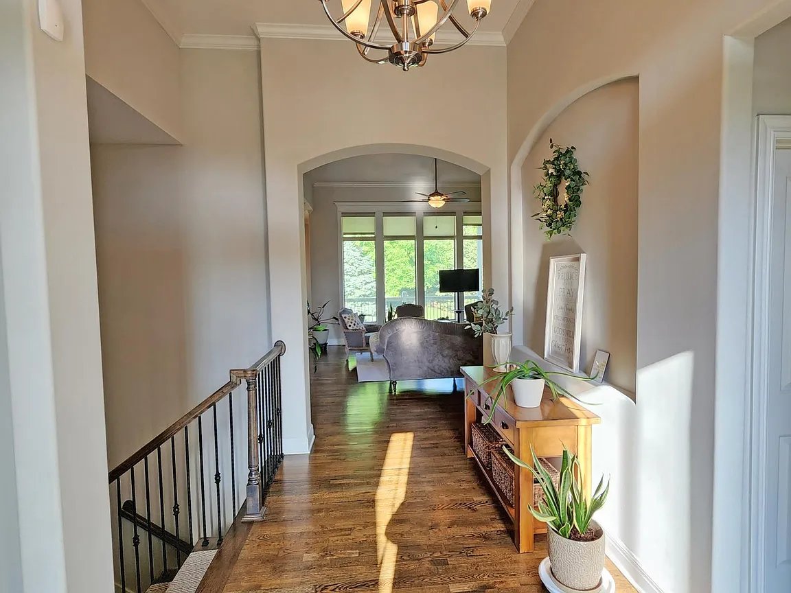 Overland Park House: 12003 W 164th Ter