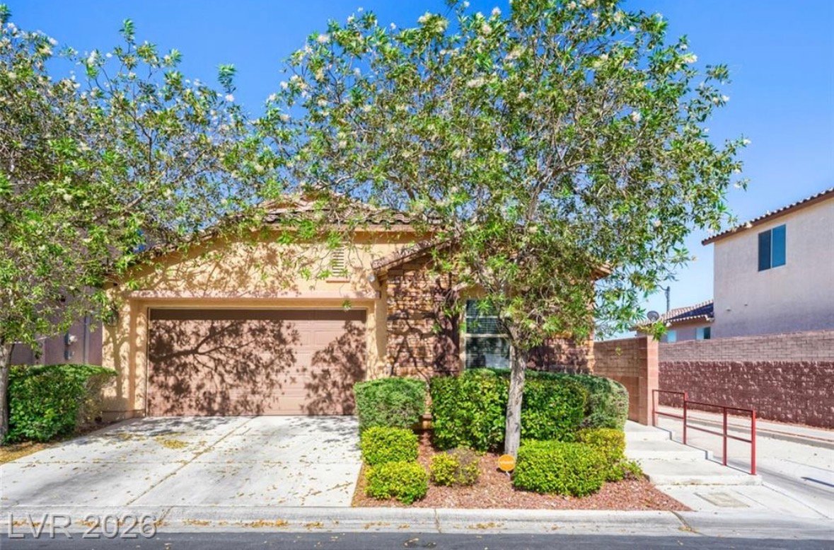 Las Vegas House: 7524 Old Compton St