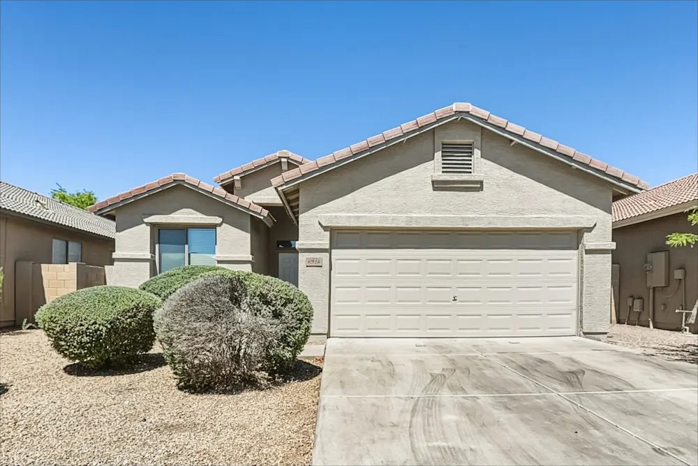 Phoenix House: 6912 S 37th Gln,