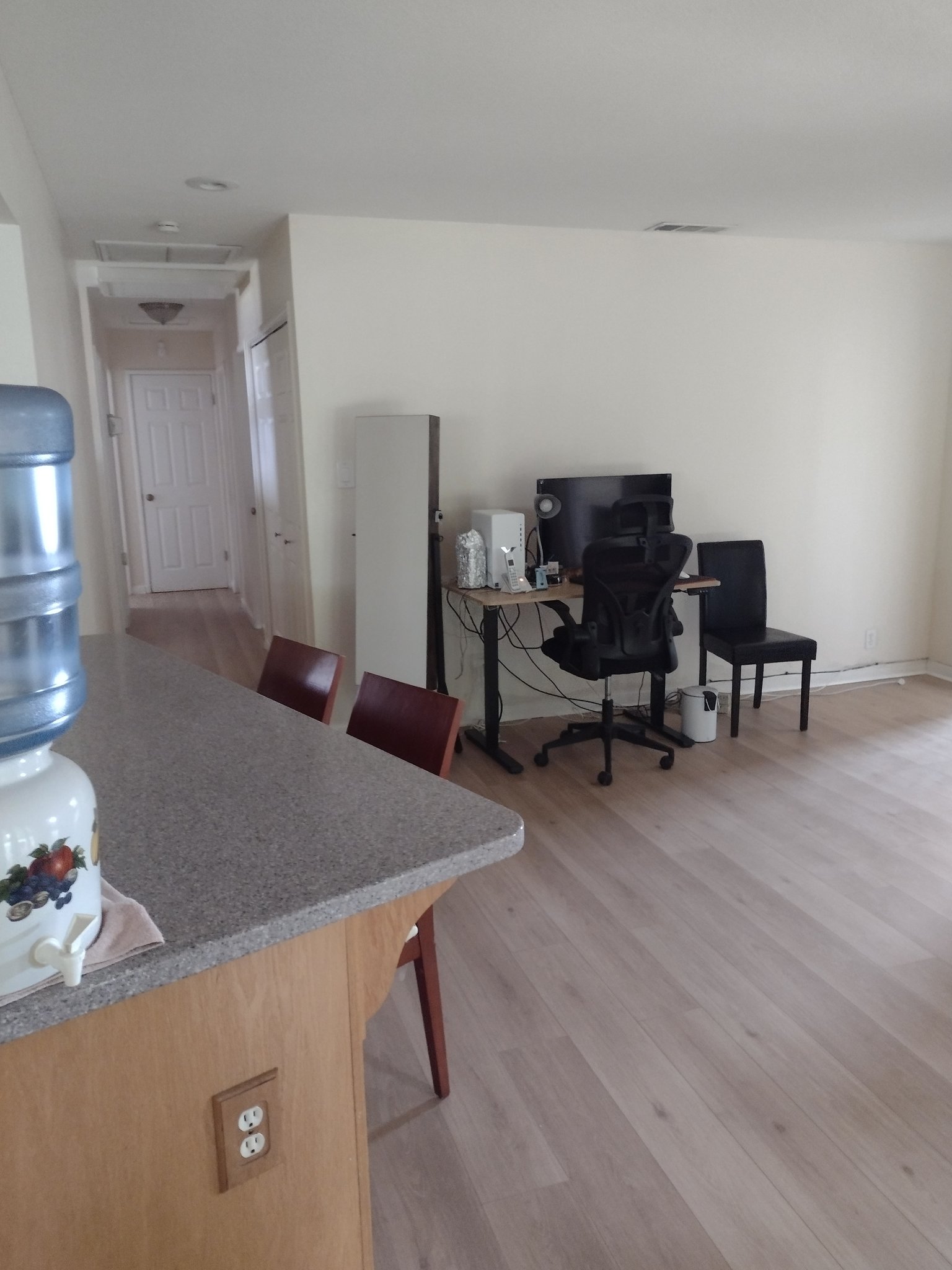 Rancho Cordova Single Room: 10510 Glenview Way