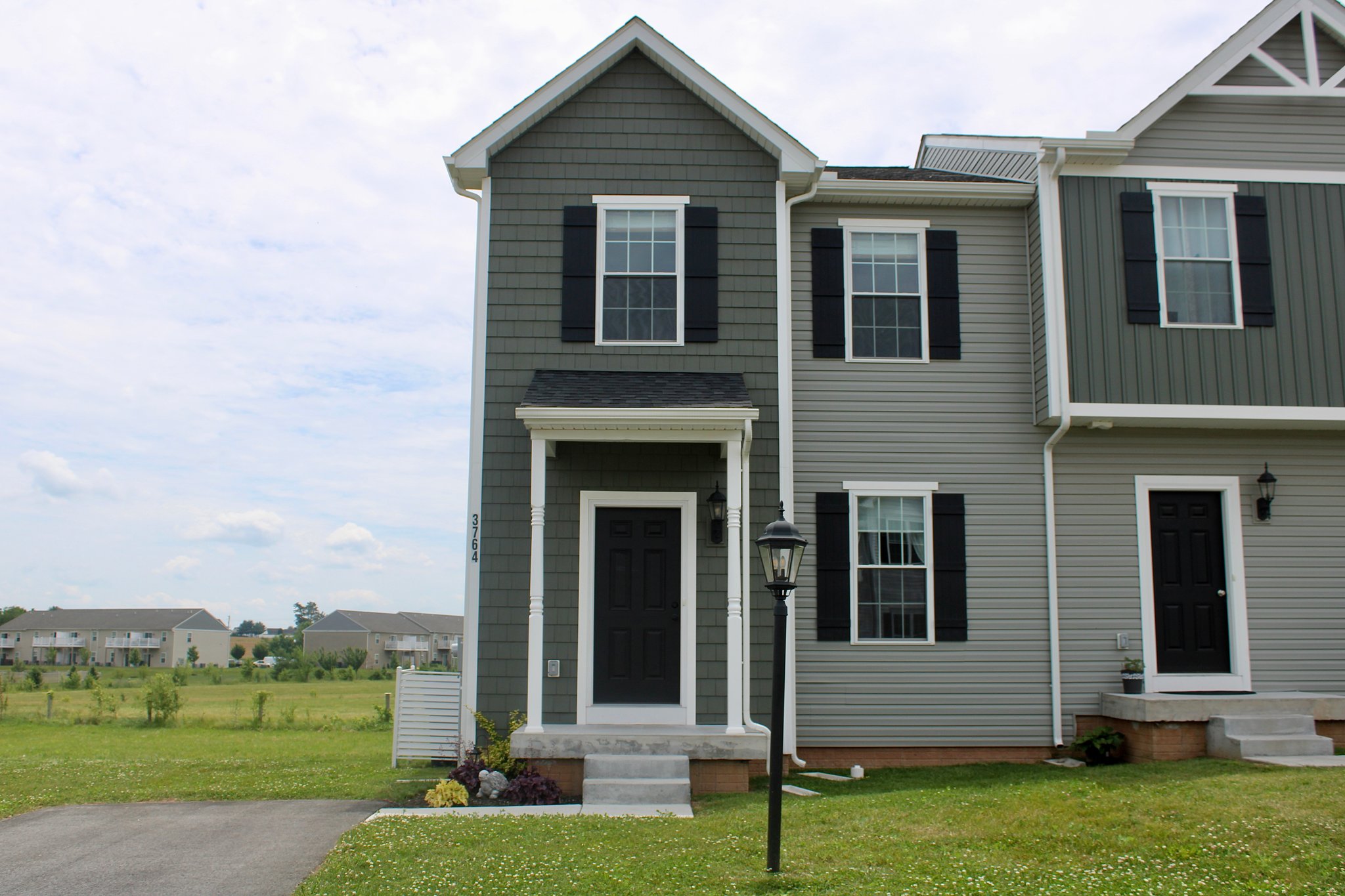 Dover Apartment: 3764 Castle Dr