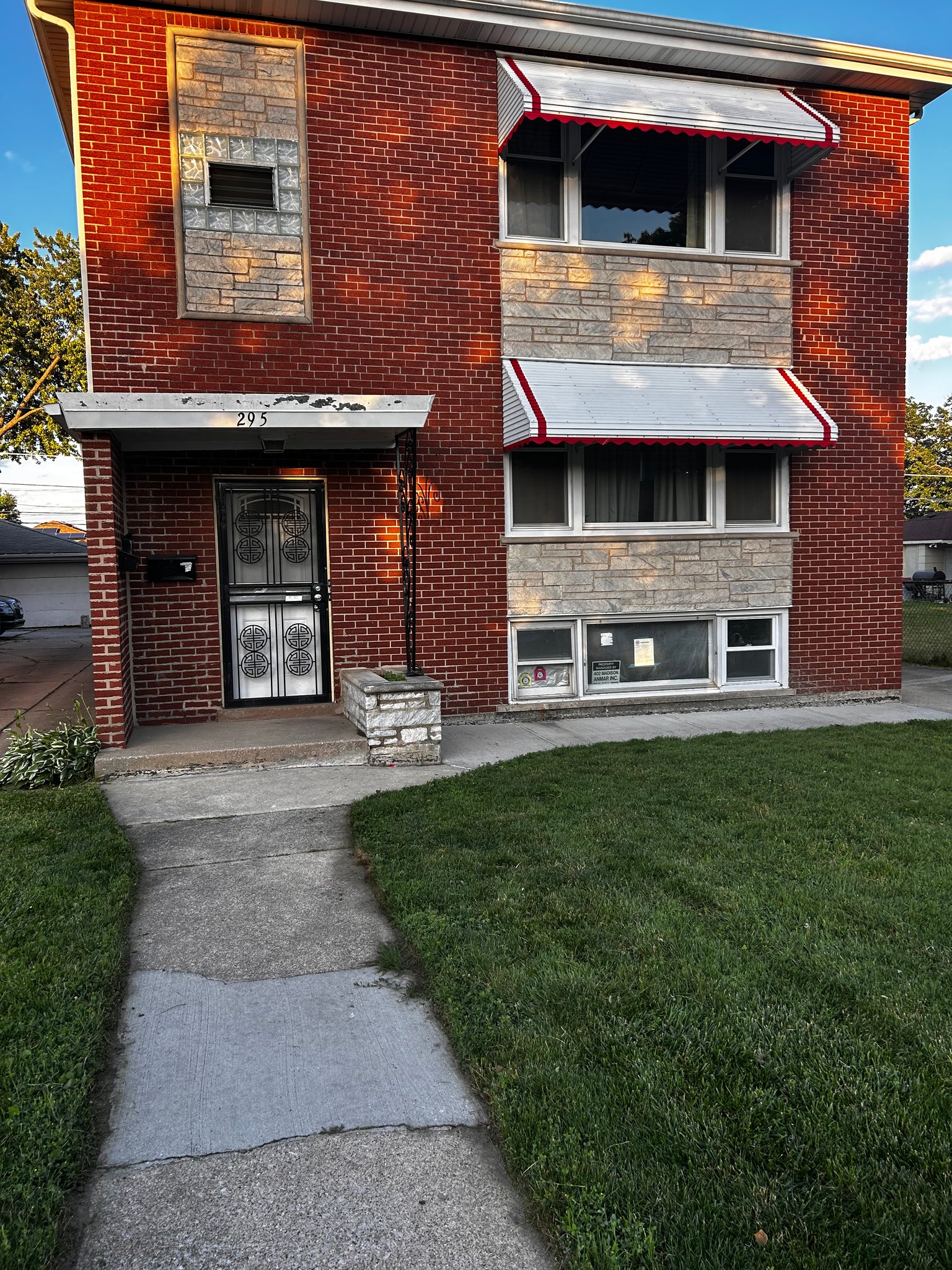 Calumet City Apartment: 295 Crandon