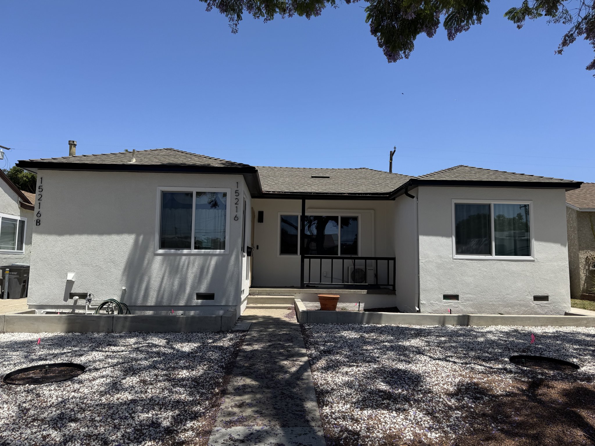 Gardena House: 15216 Cimarron Ave