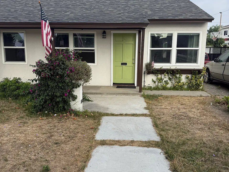 Norwalk House: 14139 Crossdale Ave