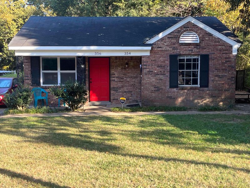 Memphis Multiplex: 354 Williford St