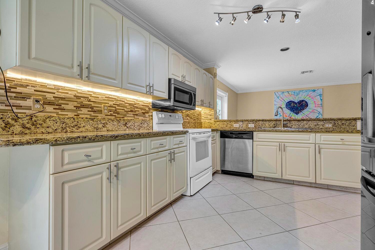 Boca Raton House: 6168 La Vida Terrace