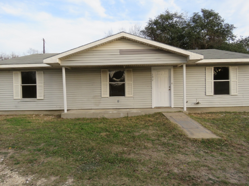 BRUCEVILLE House: 192 CRESCENT CREEK LANE