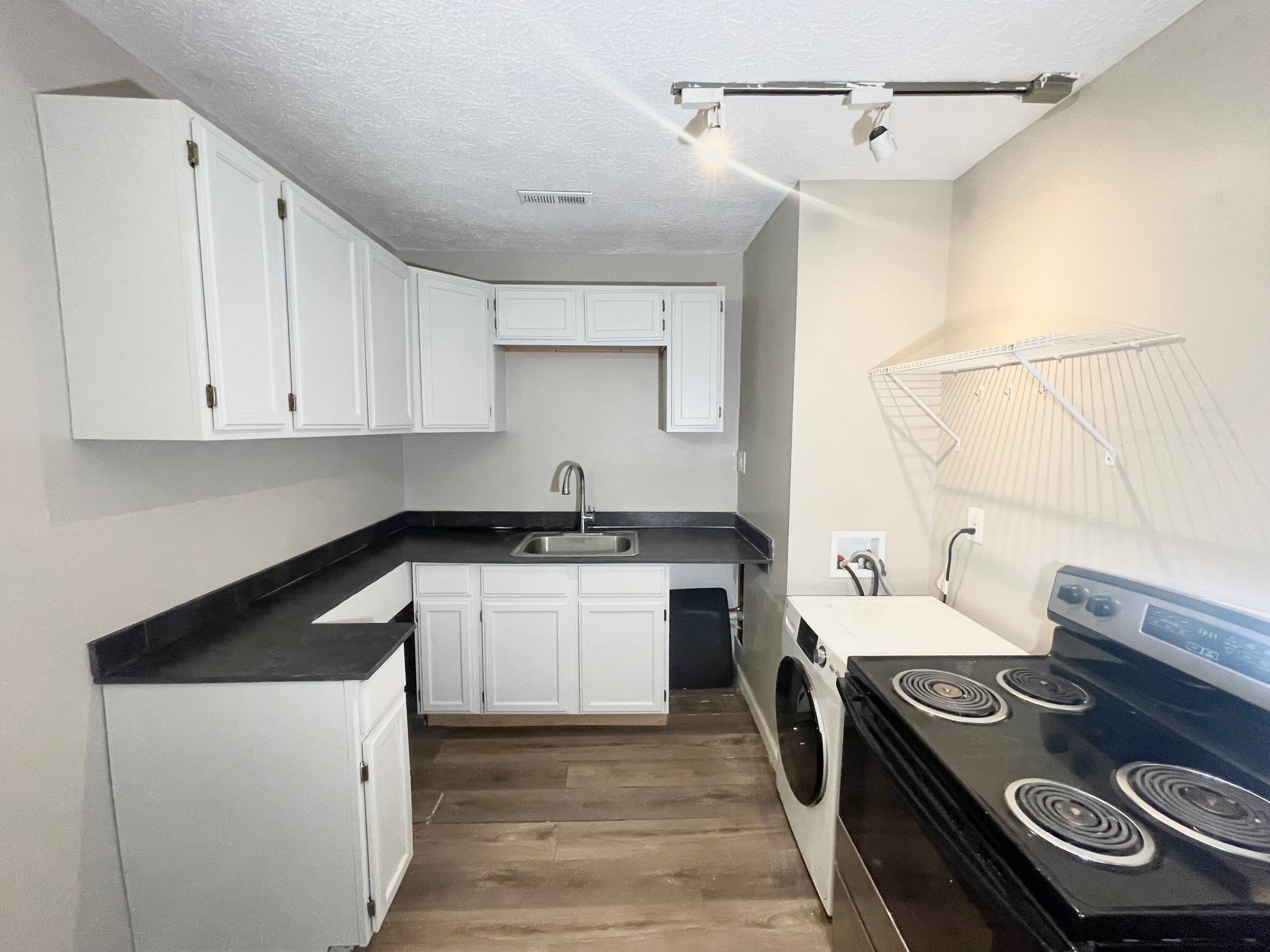 North Ridgeville Townhome: 9030 Reed Rd