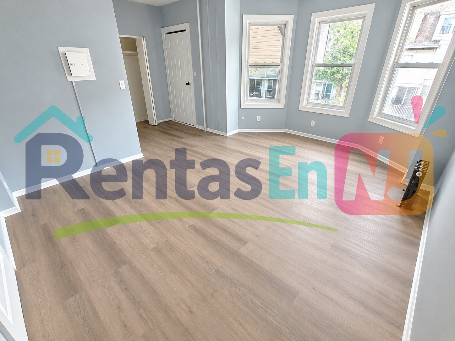 East Orange Condo: 19 N 18th St