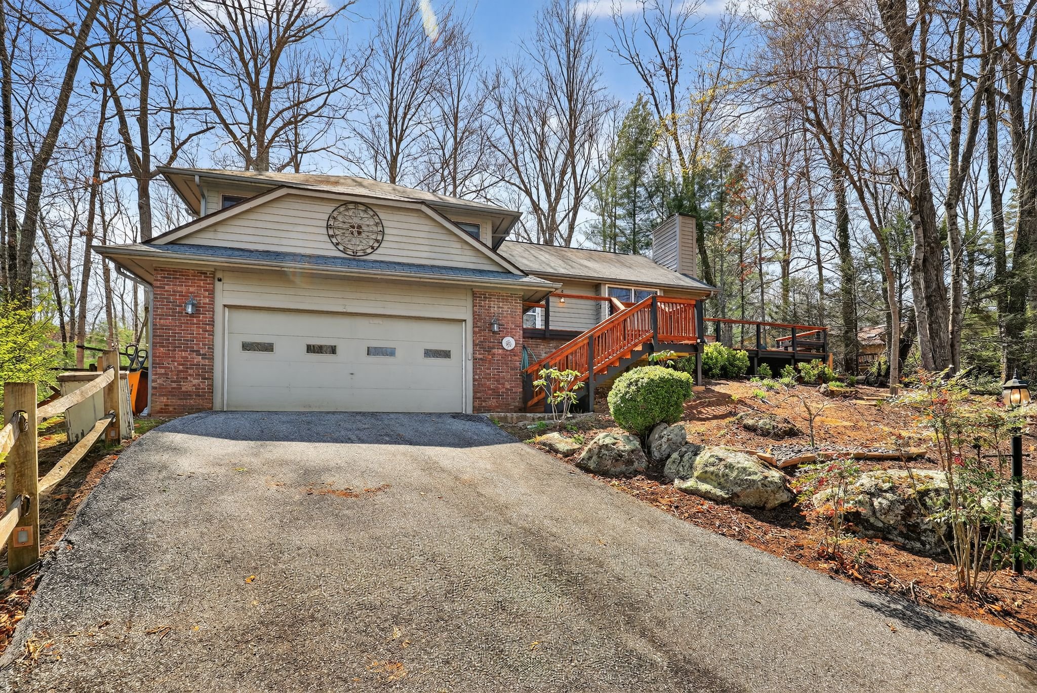 Asheville House: 6 Hunters Ridge Drive