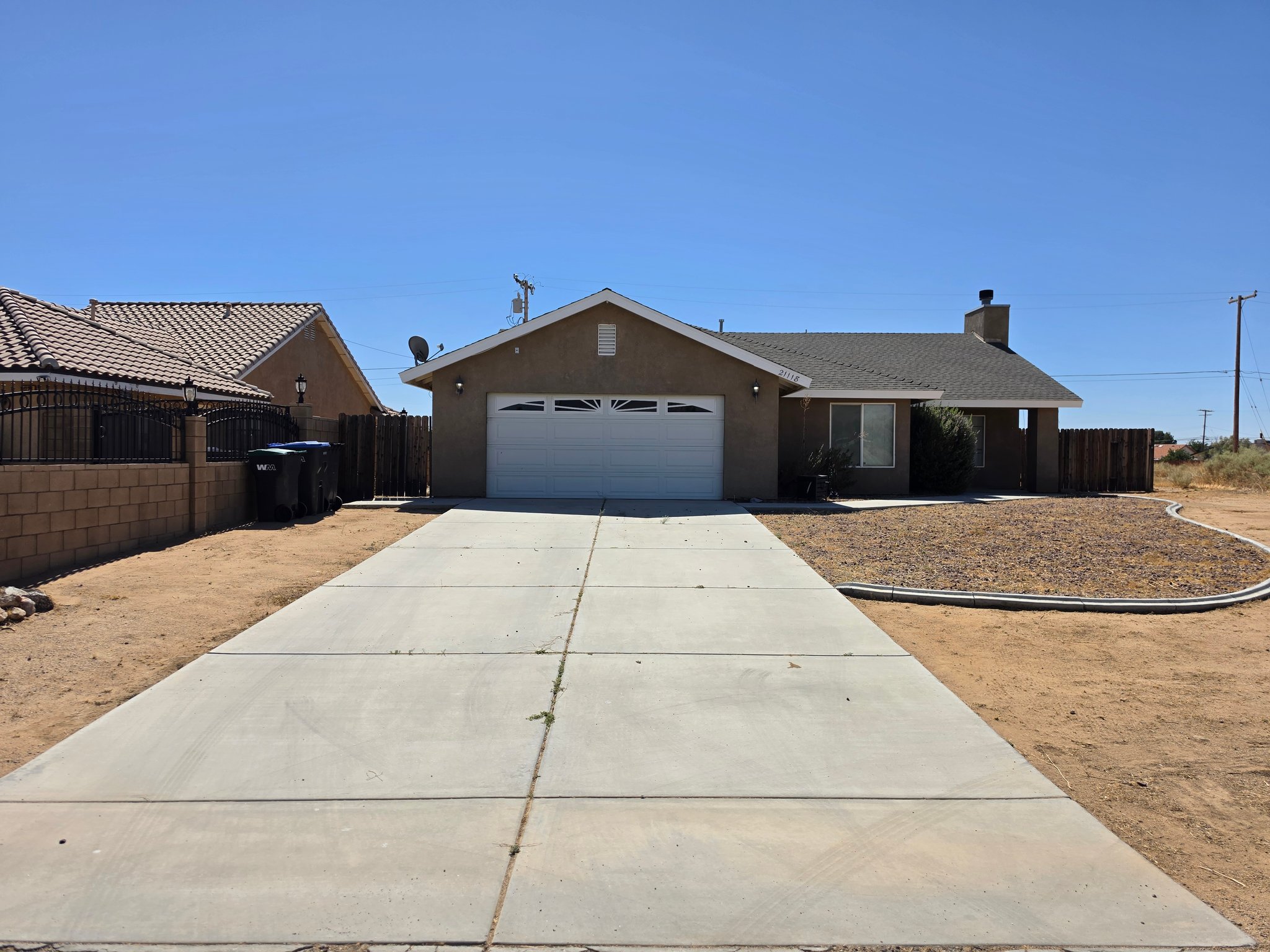 California City House: 21118 Hugo Way
