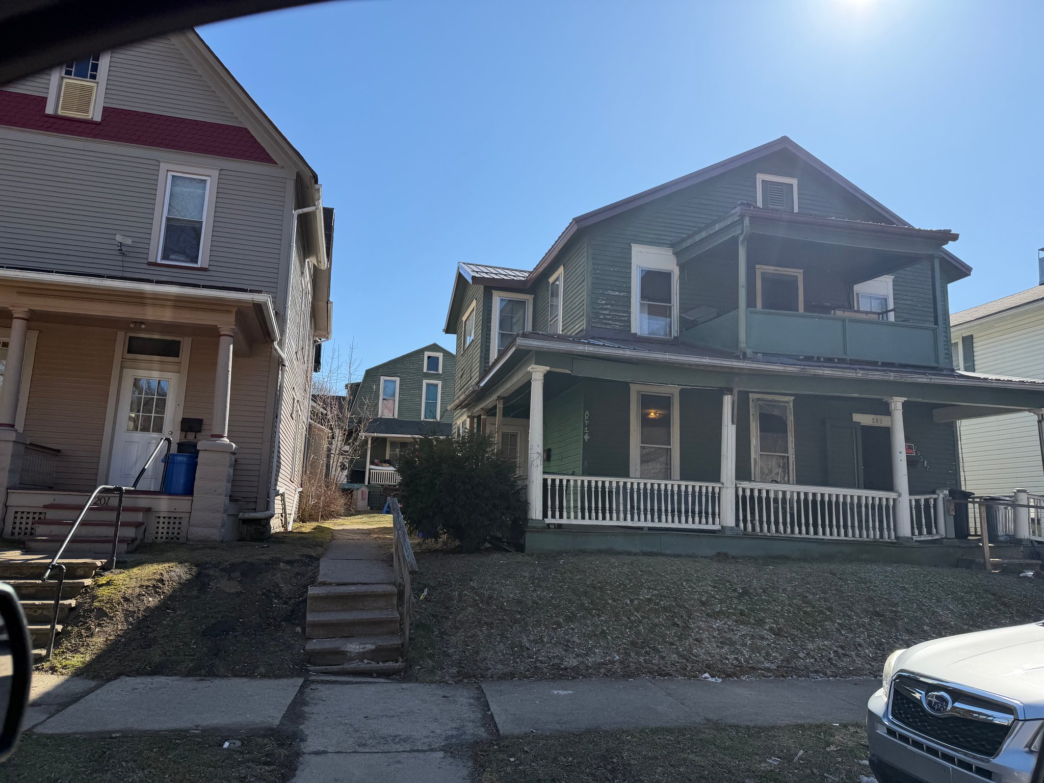 Oil City House: 203 1/2 W Front St