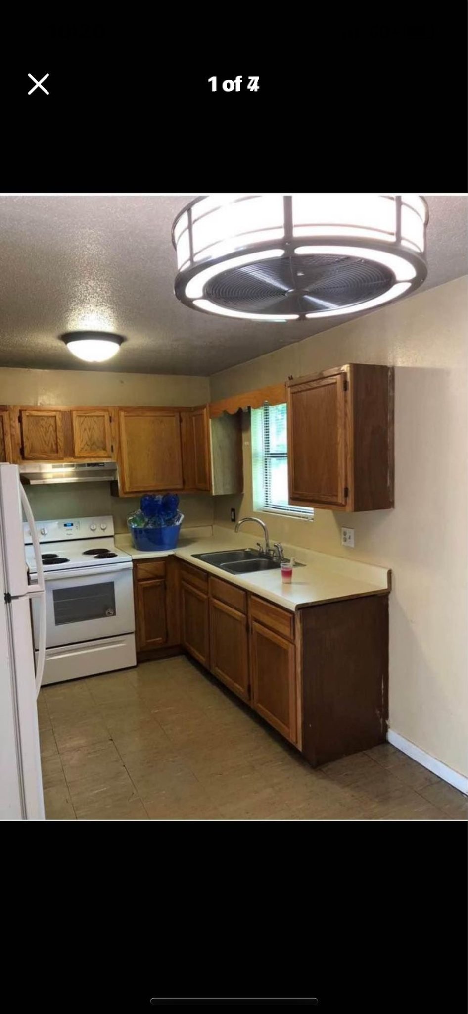 McComb Apartment: 500 Summit St