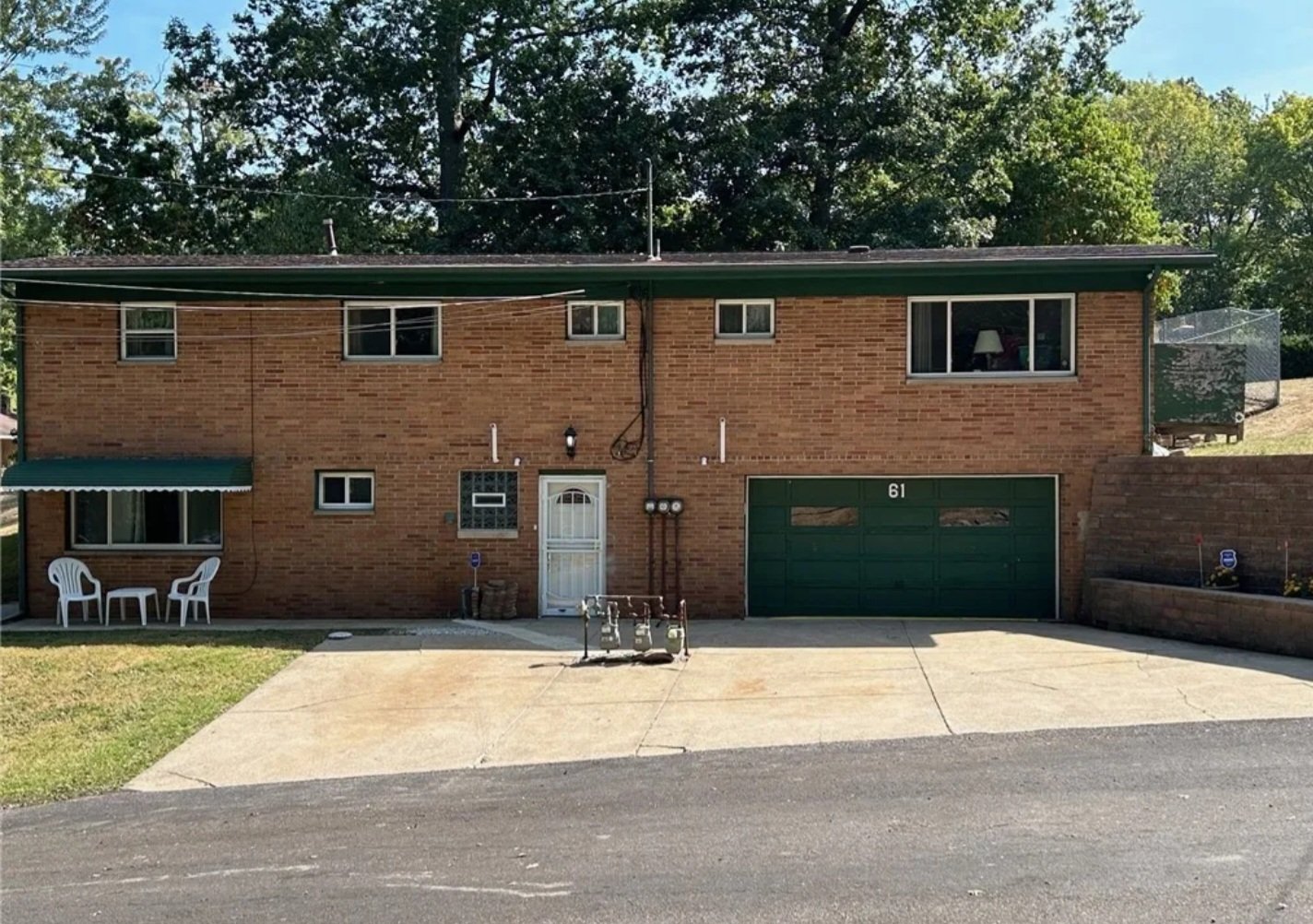 Akron Multiplex: 61 Leicester Dr