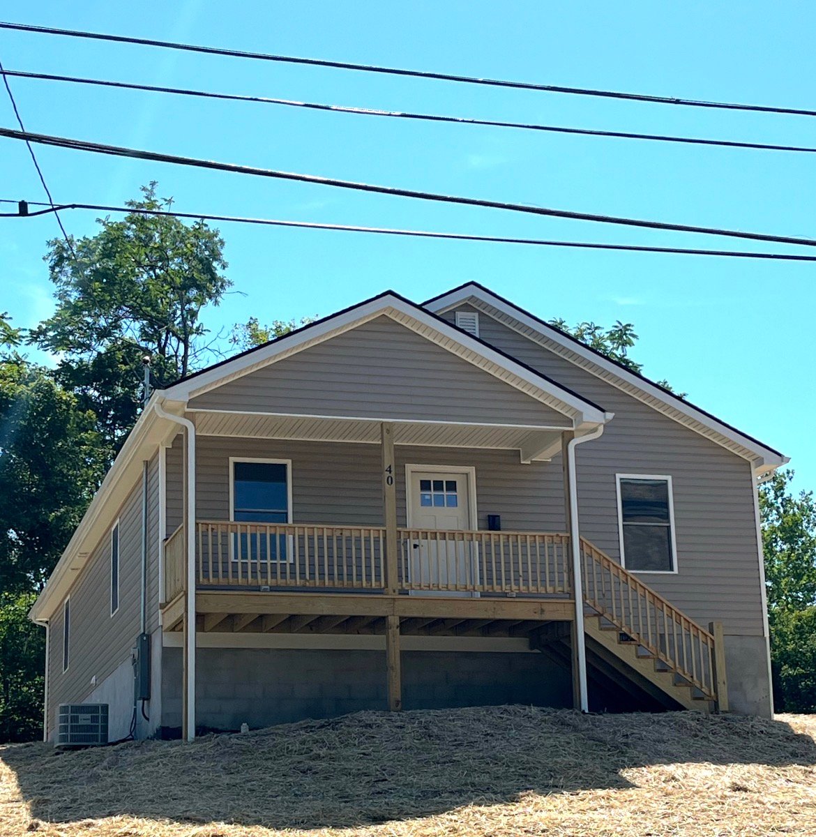 Lynchburg House: 40 Hollins Mill Rd
