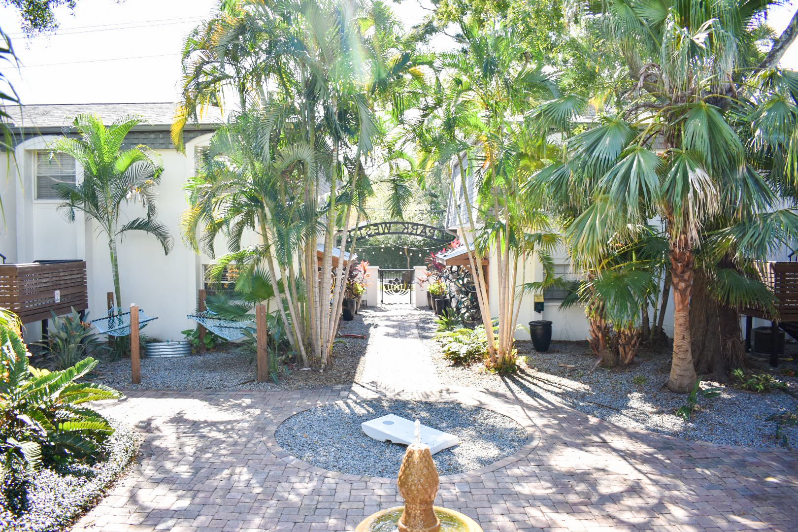 Tampa Condo: 3215 W Swann Ave