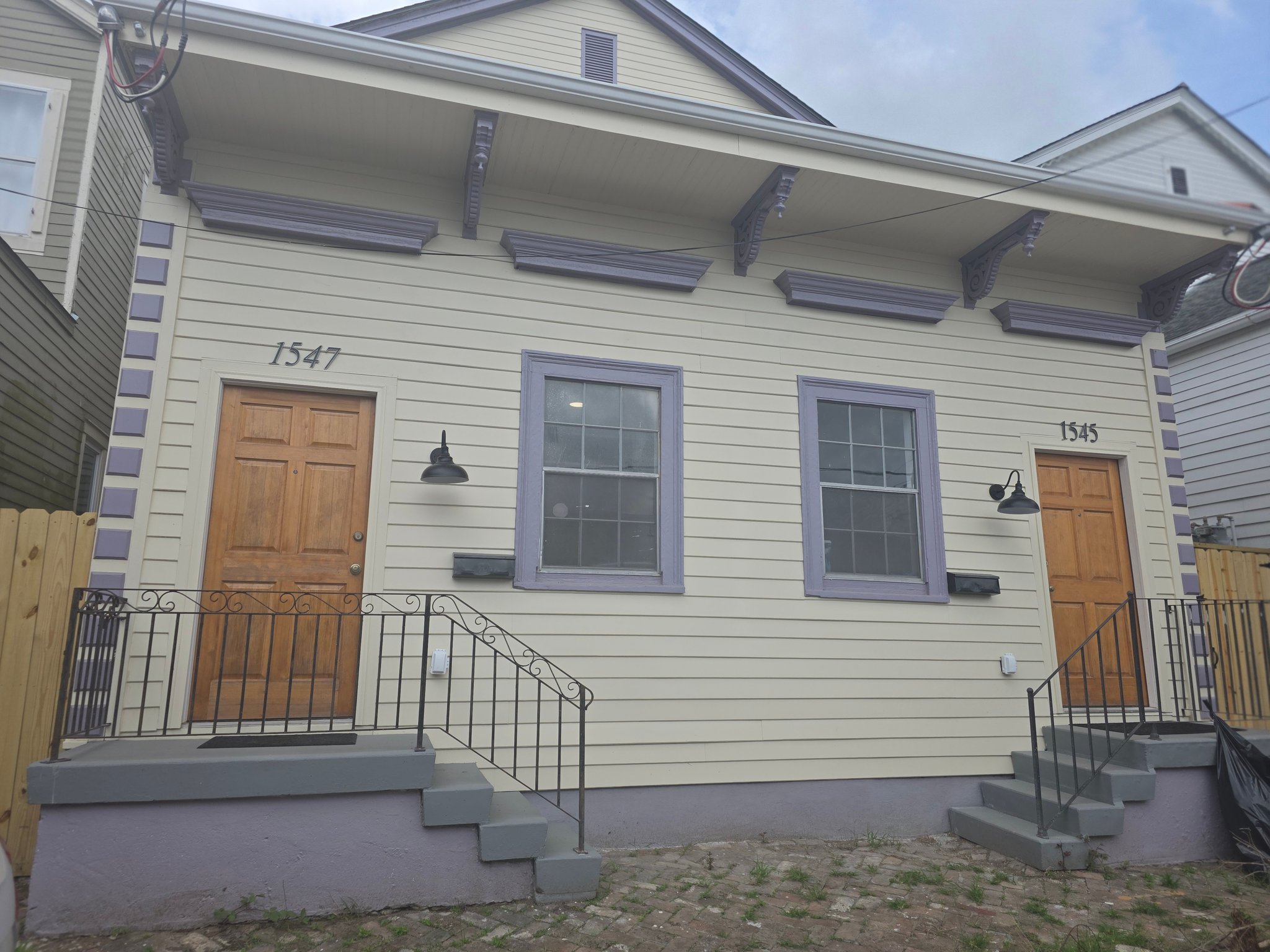 New Orleans Multiplex: 1547 Chippewa Street