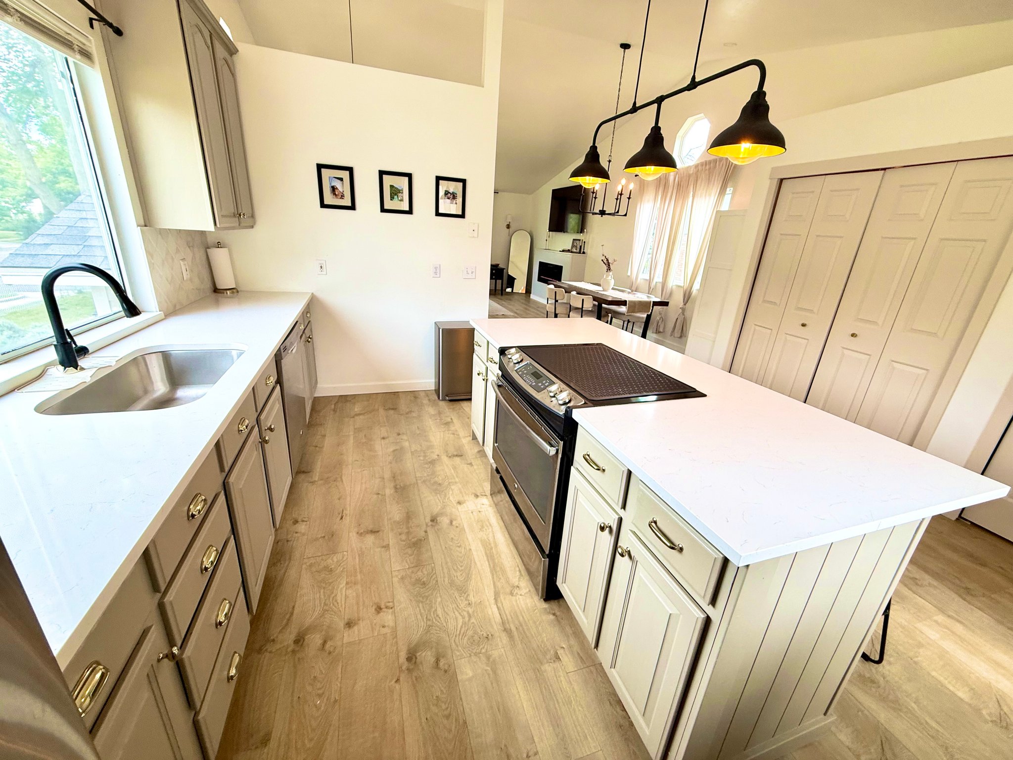 Salt Lake City House: 2498 S 800 E
