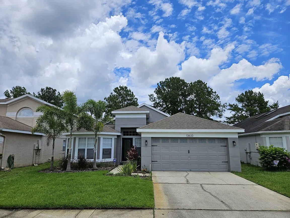 Orlando House: 13633 Emeraldview Dr
