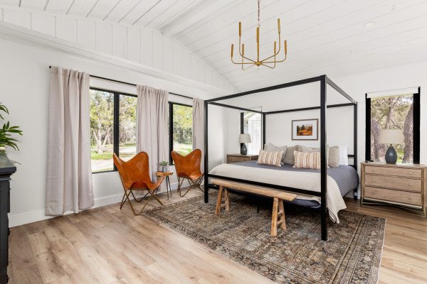 New Braunfels House: 625 Gruene River Drive