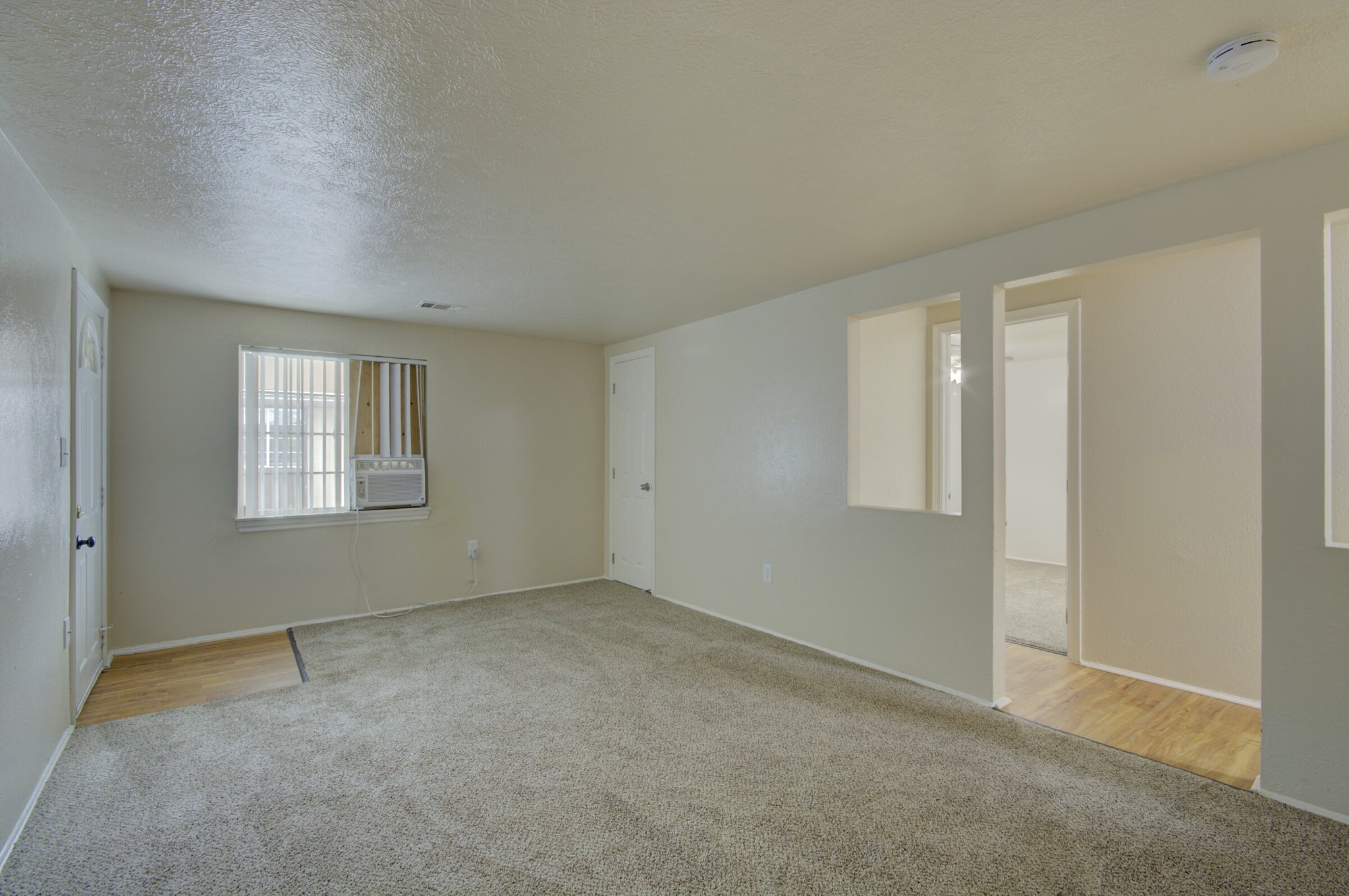 Lakewood Apartment: 8101-8195 W. 9th Ave