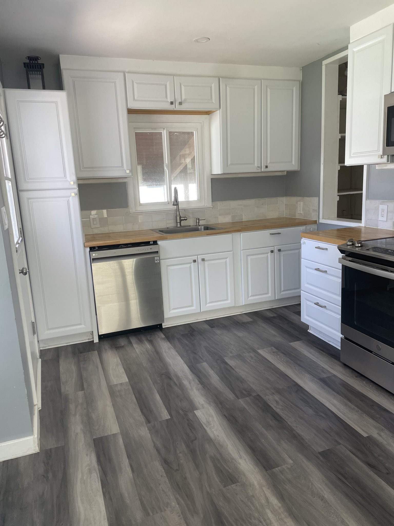 Centerville House: 22 N 100 E