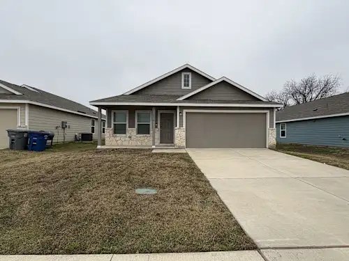 Dallas House: 1339 Mosely Cir,