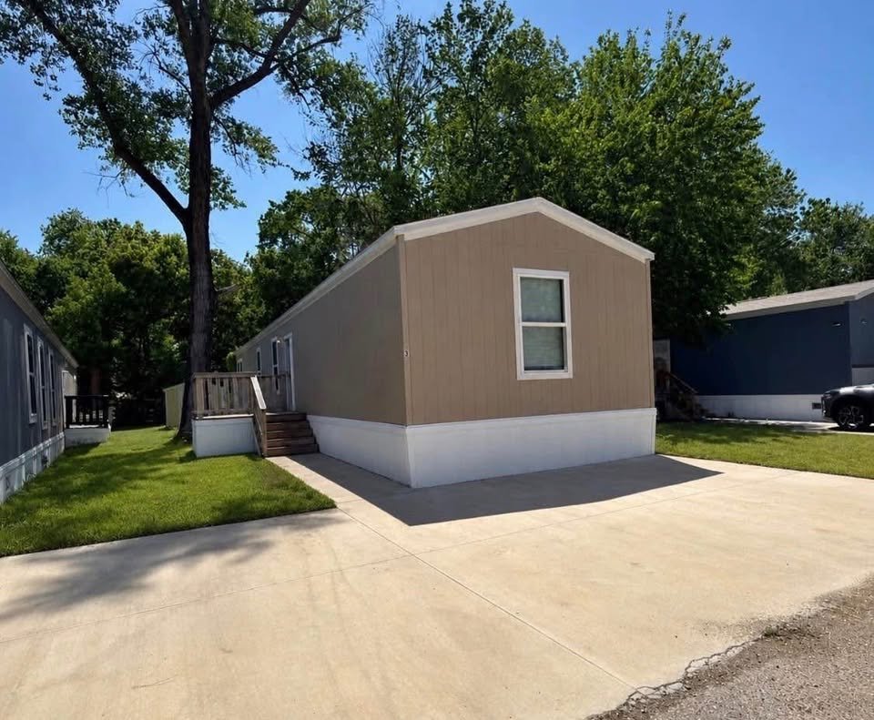 Purcell House: 3000 Sth 9th