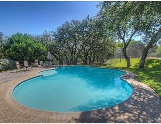 Horseshoe Bay Condo: 300 Out Yonder