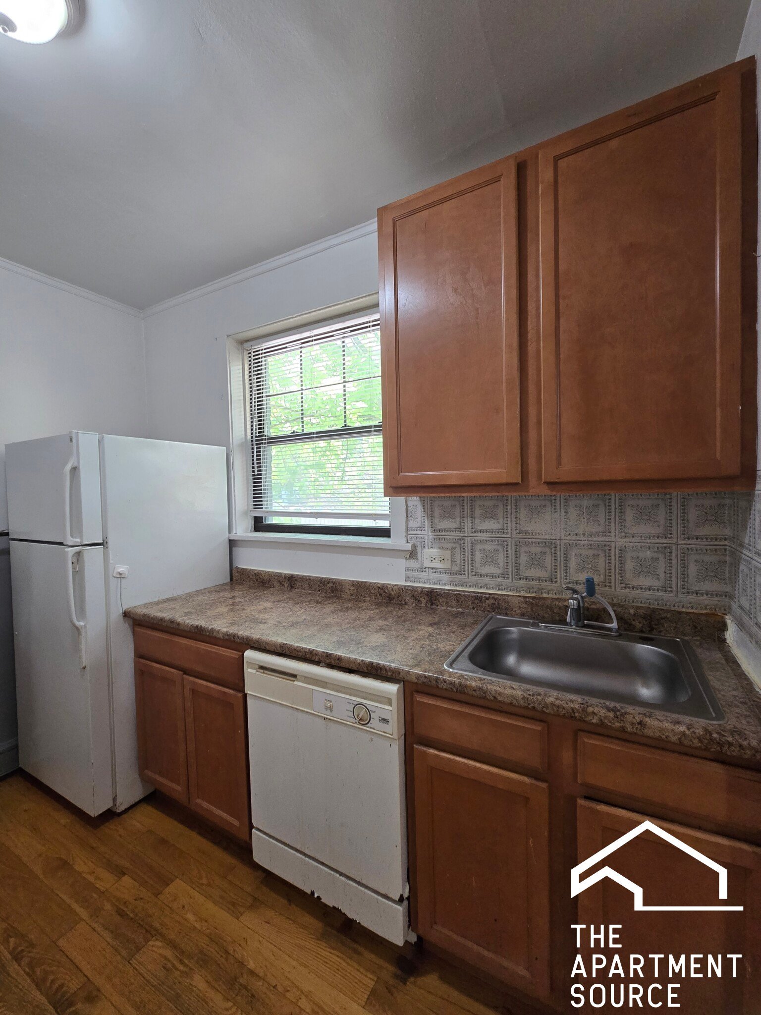 Evanston Apartment: 804 Washington St #3
