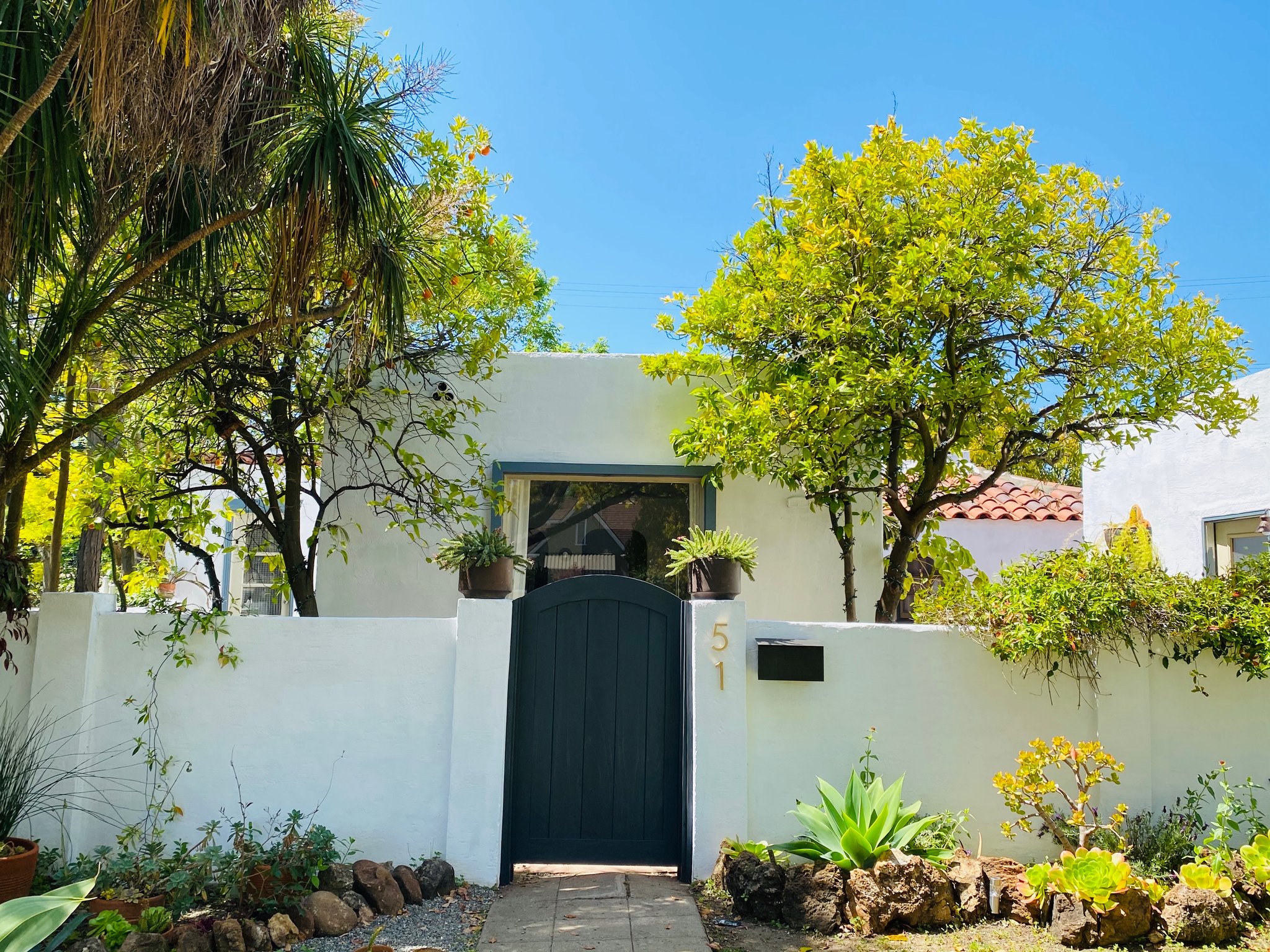 Vallejo House: 51 Carroll St