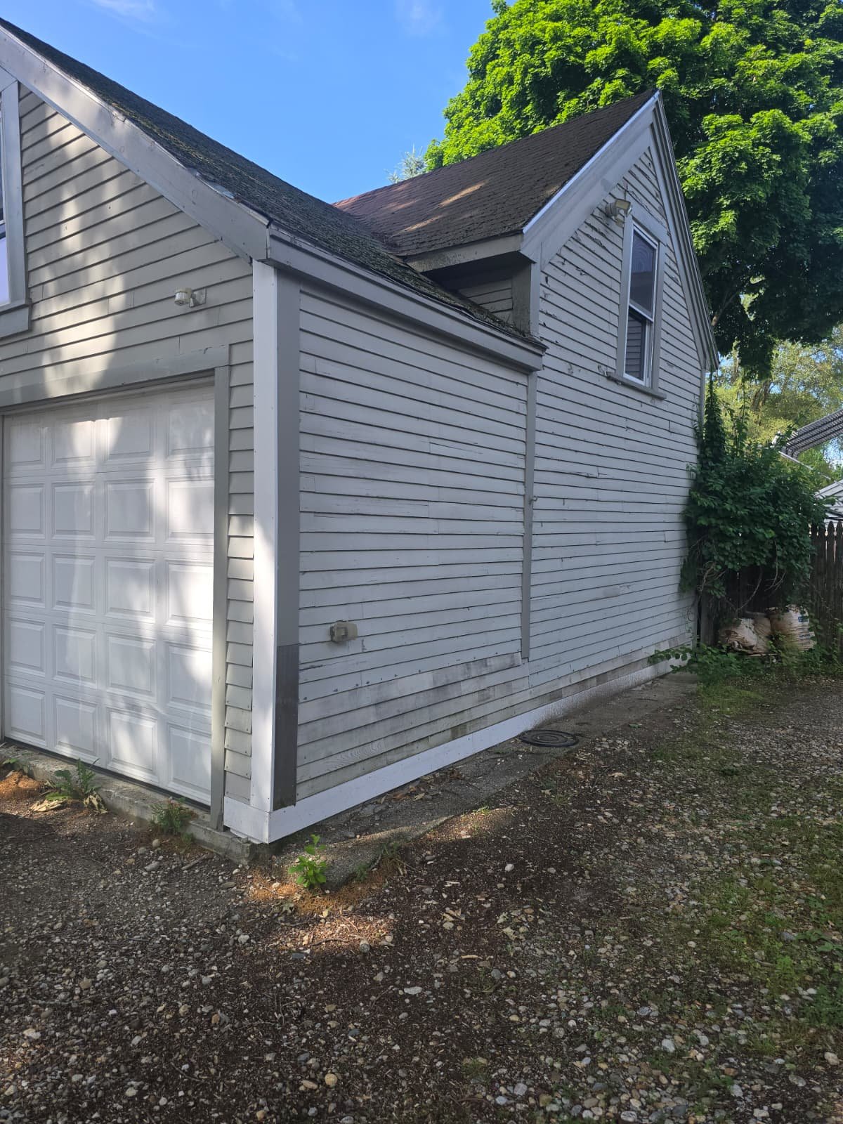 Lowell Other: 94 Midland St