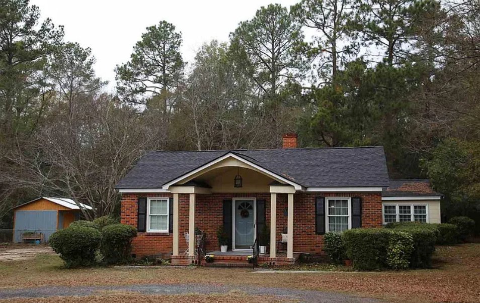 Hartsville House: 928 West Lydia Highway
