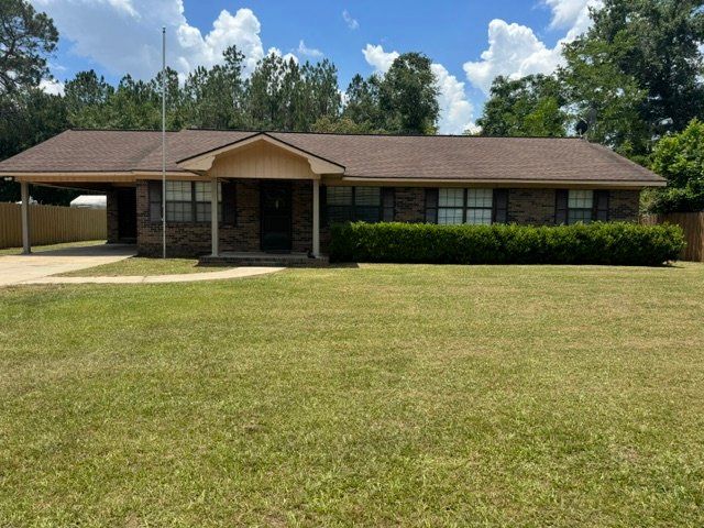 Baxley House: 155 Bell Drive