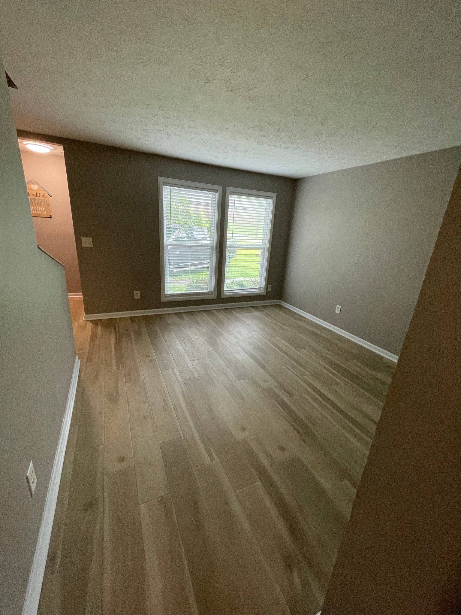 Snellville Multiplex: 3173 Dove Ct