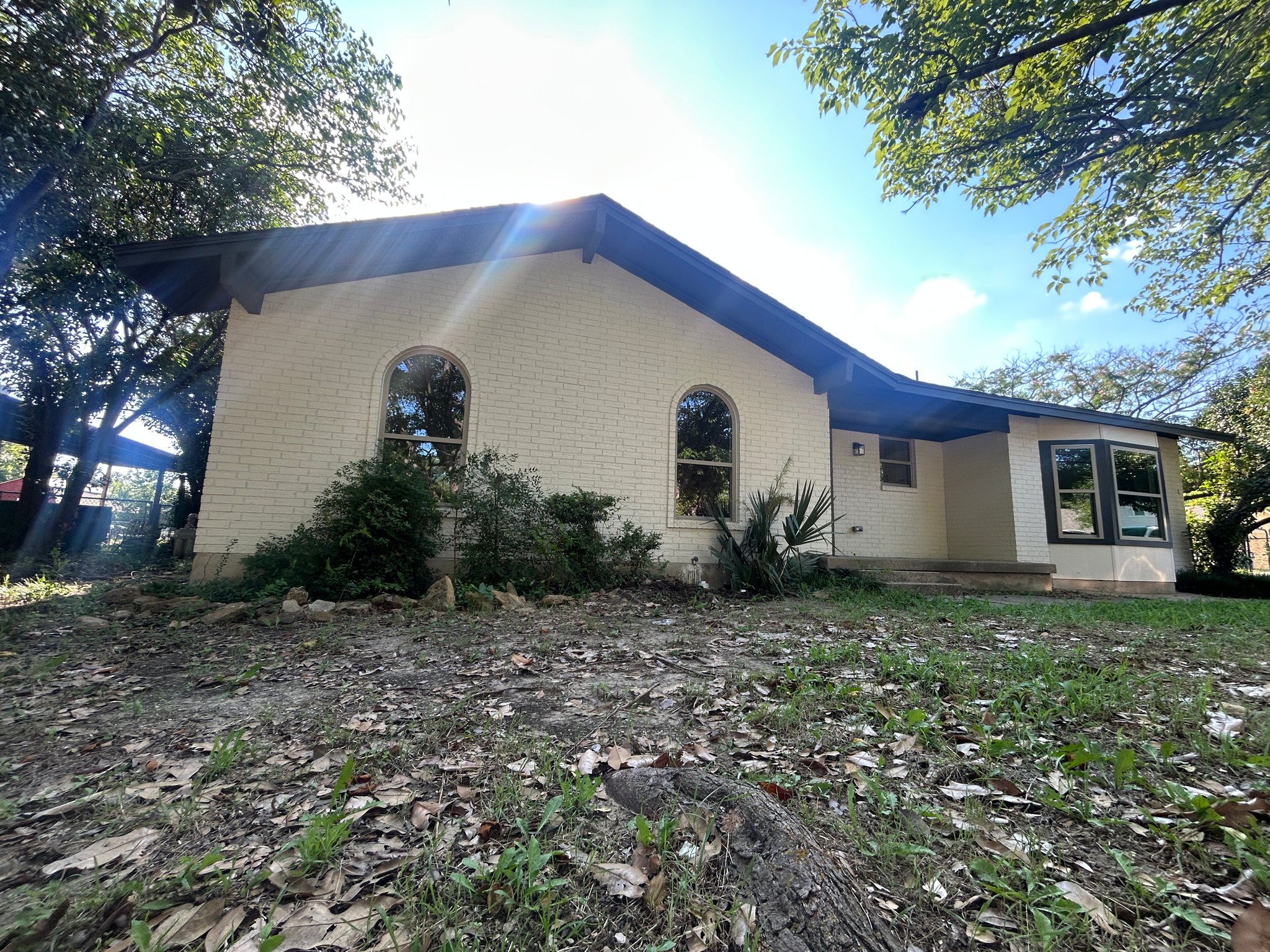 Sanger House: 101 Hillcrest