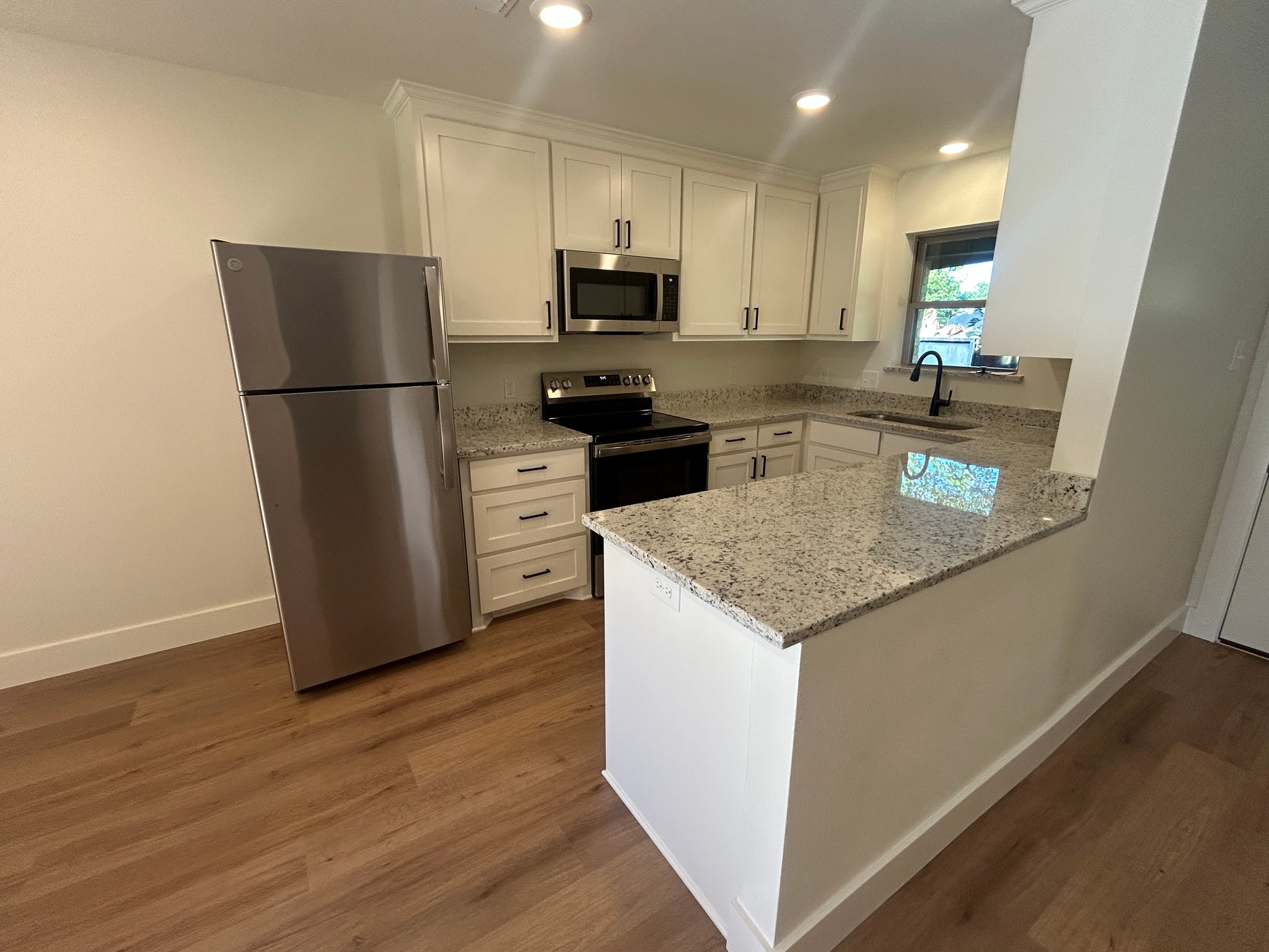 Sanger House: 101 Hillcrest