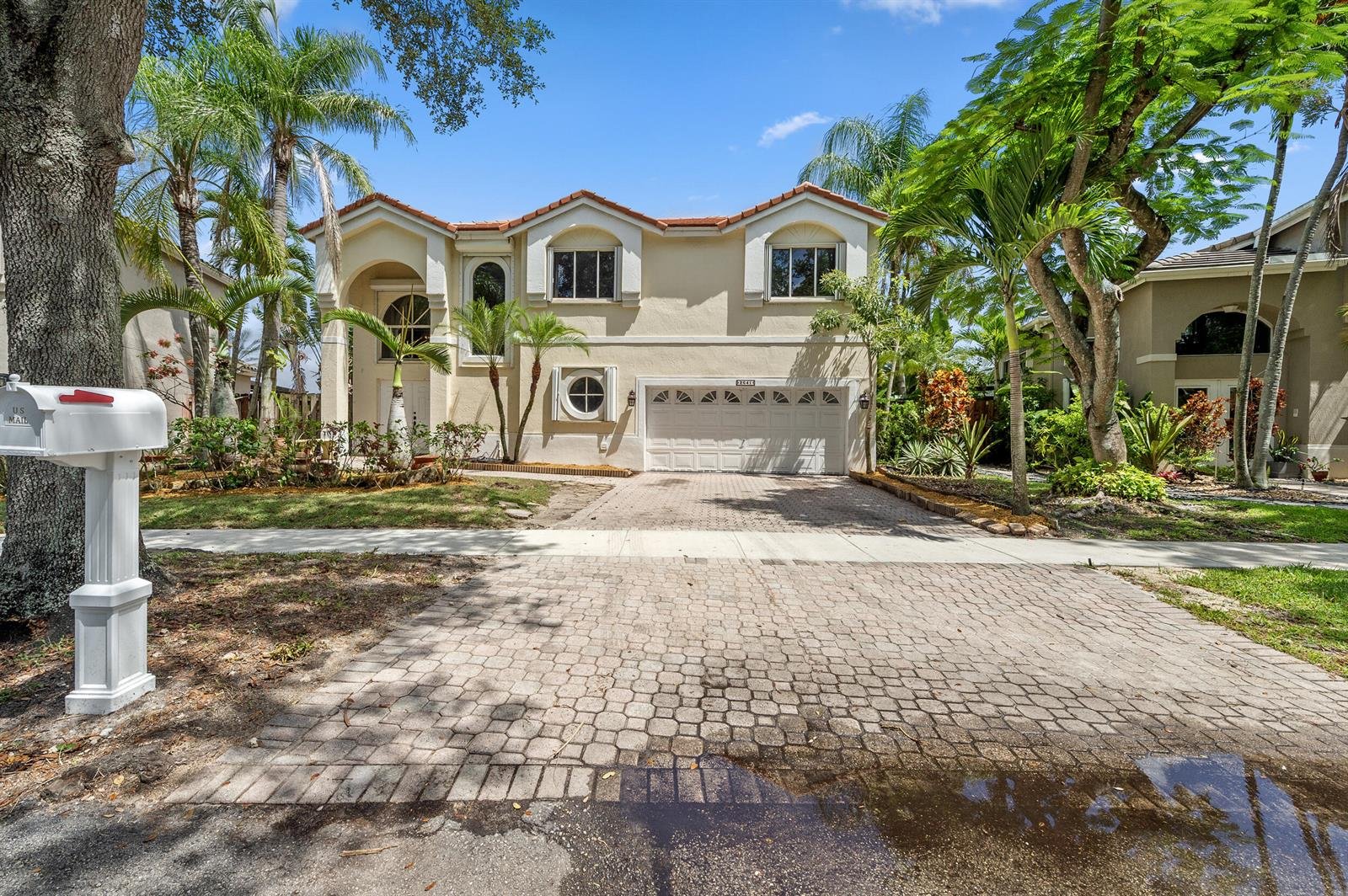 Cooper City House: 2641 Regalia Way