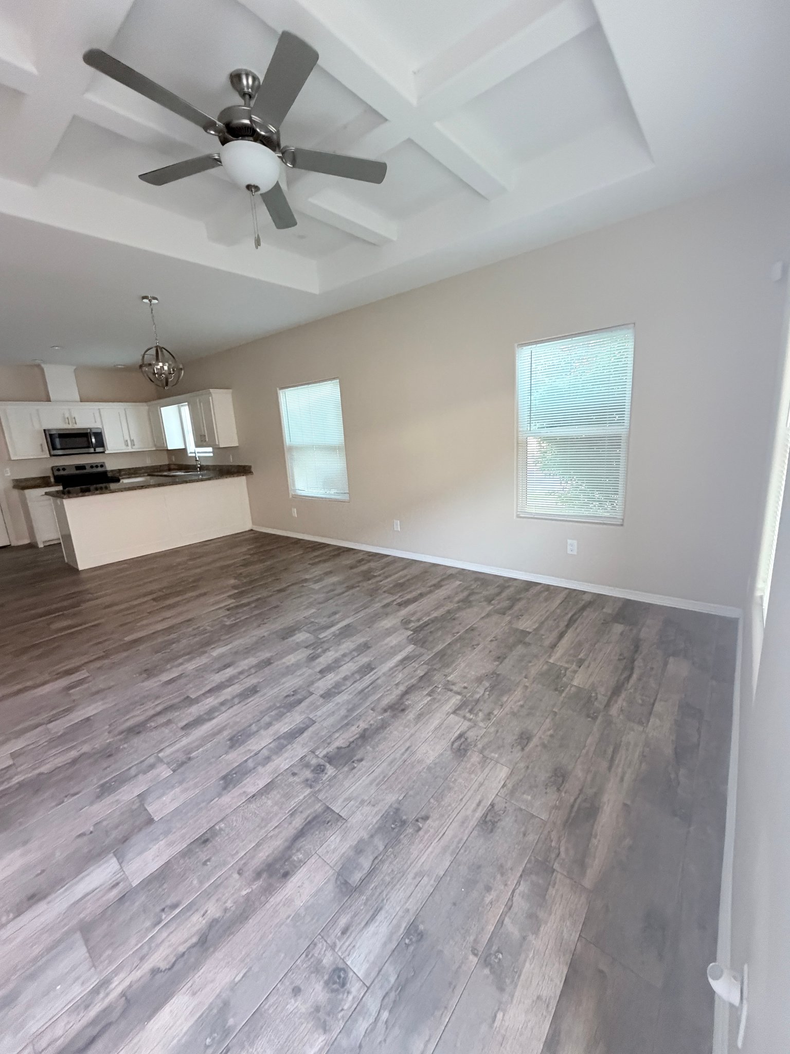 Weslaco Apartment: 1805 W Harrison St